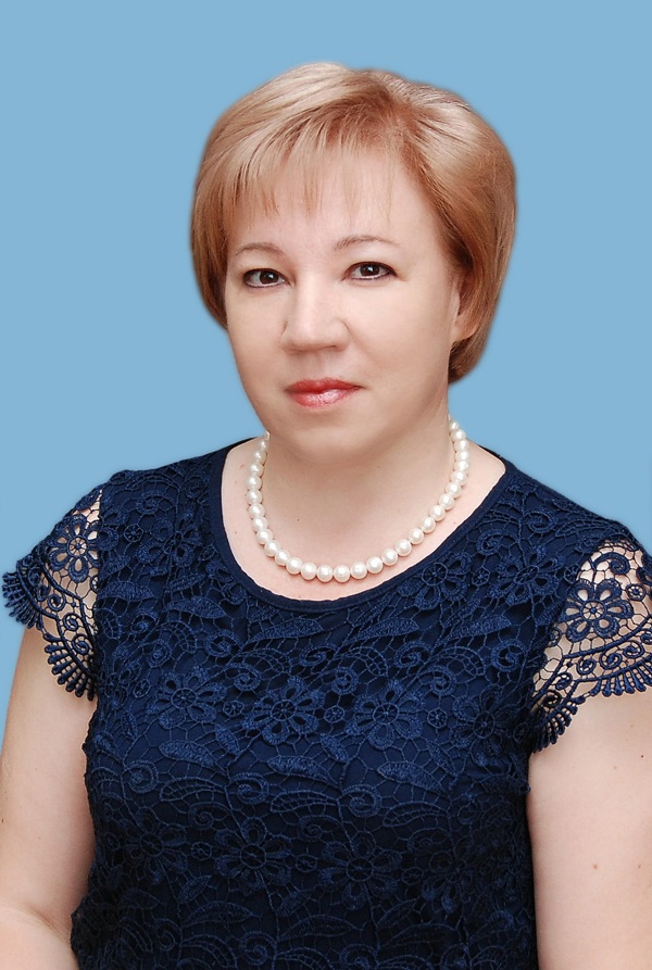 Столярова Елена Анатольевна.